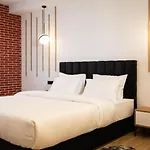 Centro Urban 4*