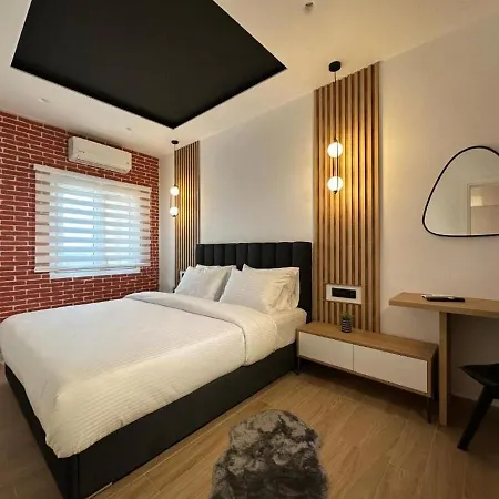 מלון דירות Centro Urban 4*