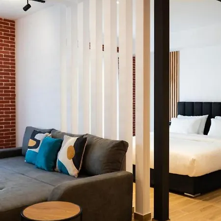 Centro Urban Lägenhetshotell 4*