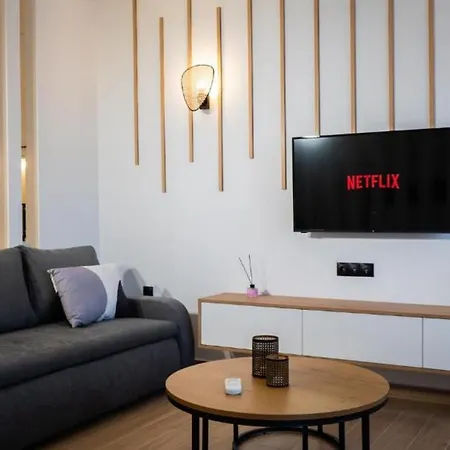 Centro Urban Lägenhetshotell 4*