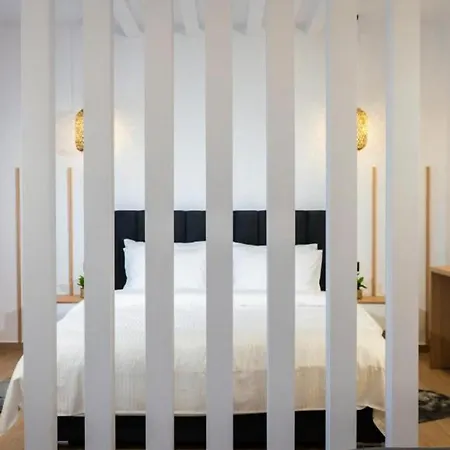 Centro Urban Lägenhetshotell Kalampaka