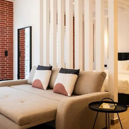 Centro Urban Lägenhetshotell 4*