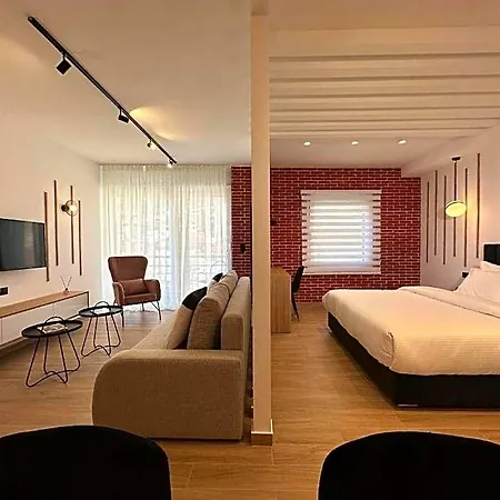 Centro Urban 4*
