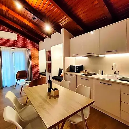 Aparthotel Centro Urban 4*